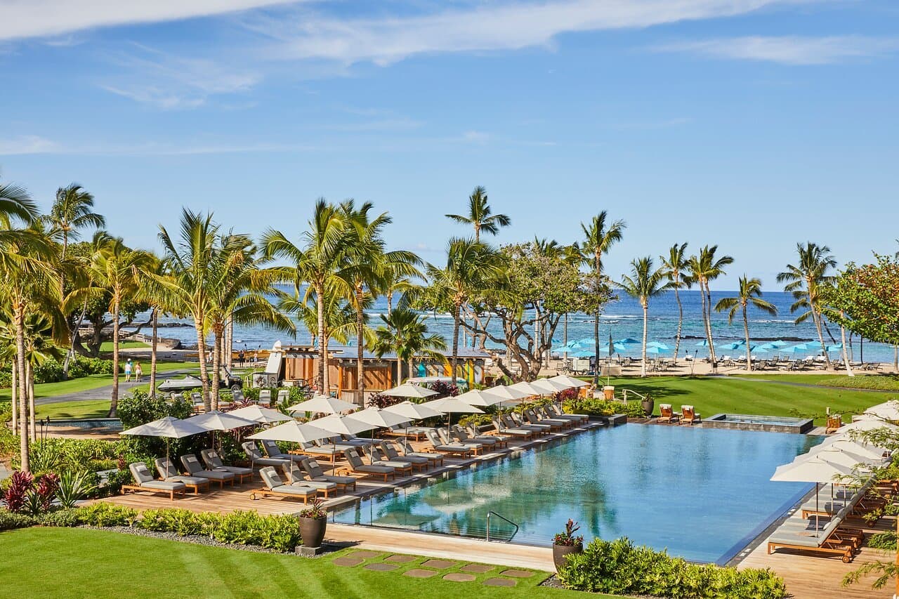 4. MAUNA LANI